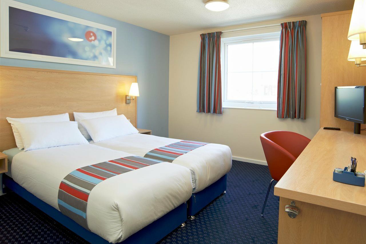 Travelodge Peterborough Alwalton Экстерьер фото